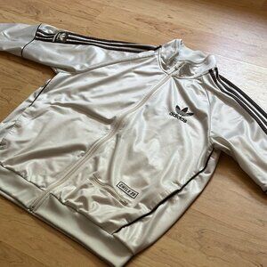 Adidas Jacket Chile 20 / Size XL / Beggie-brown _ Super Rare